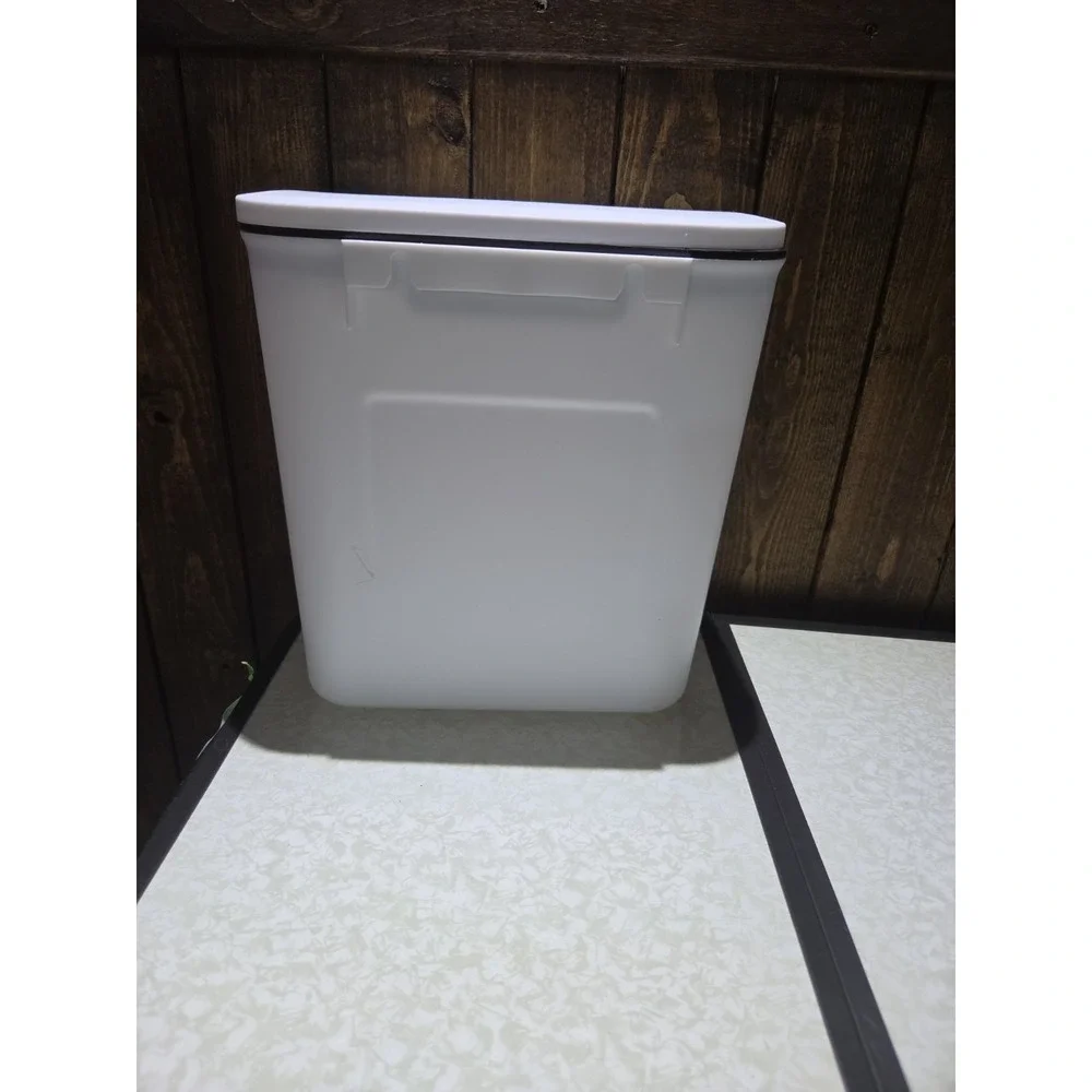 Countertop Compost Bin